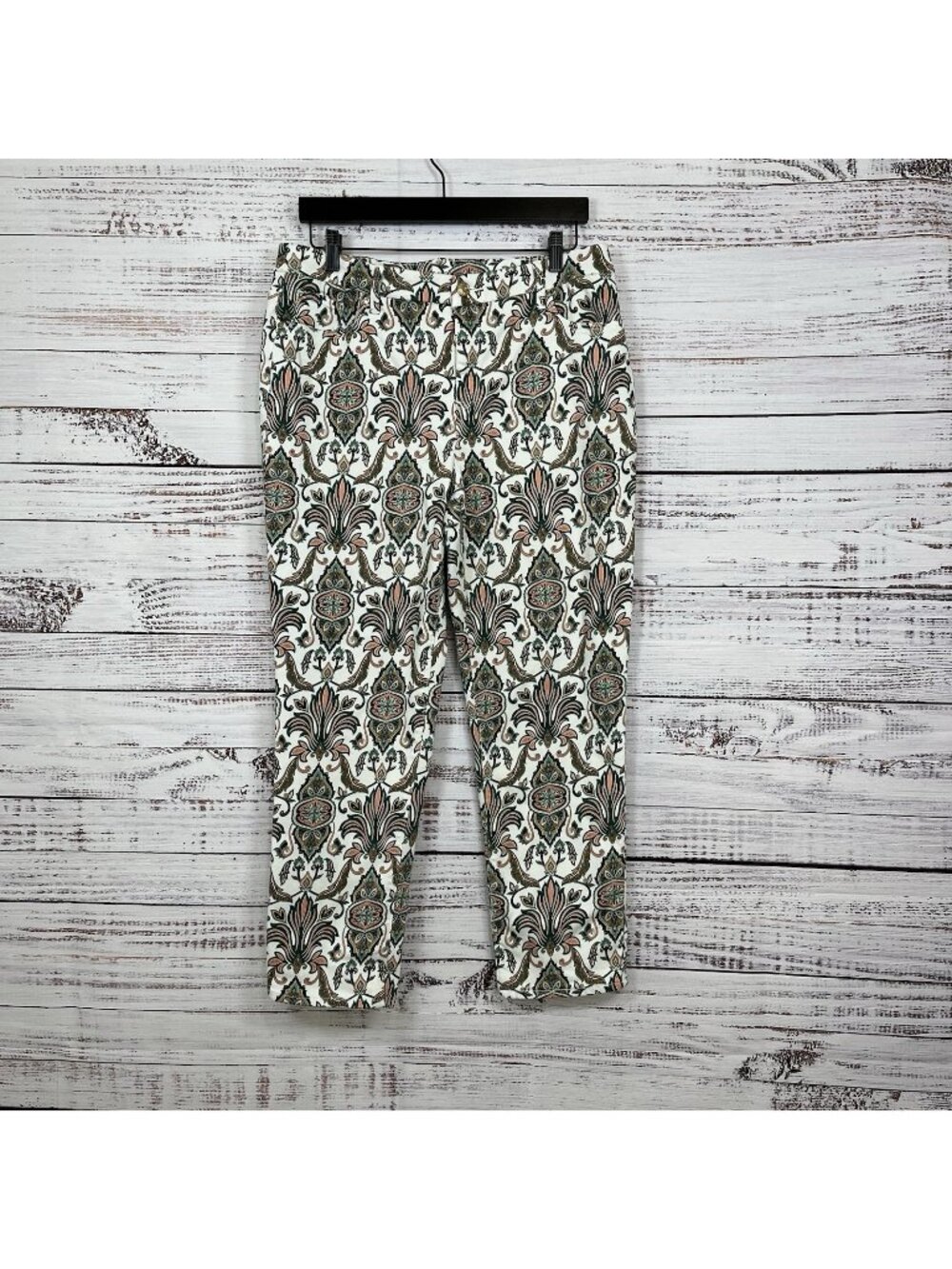 Chico’s So Slimming Girlfriend White Damask Ankle Pants